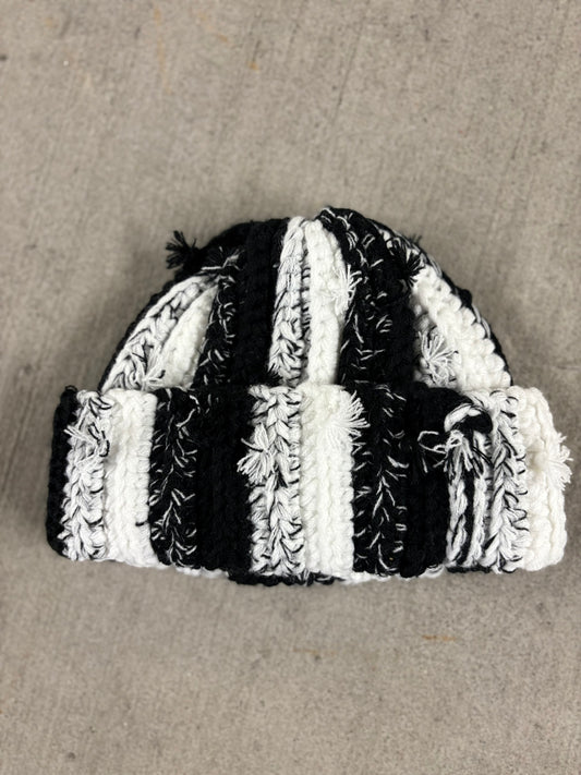 Hand Tied Beanie 'Black  "