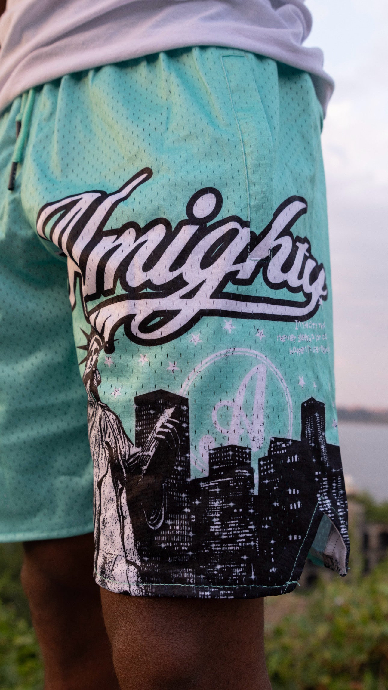 Liberty Green "city that never sleeps" Shorts